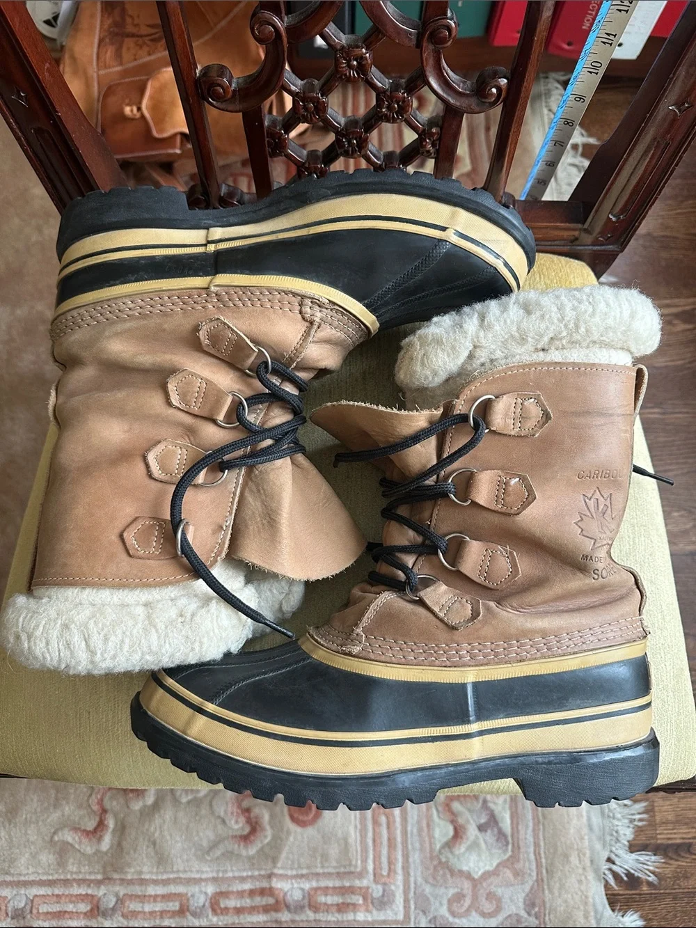 Sorel Caribou Lace-Up Mid Waterproof Leather Wool Lined Cold Weather Boots